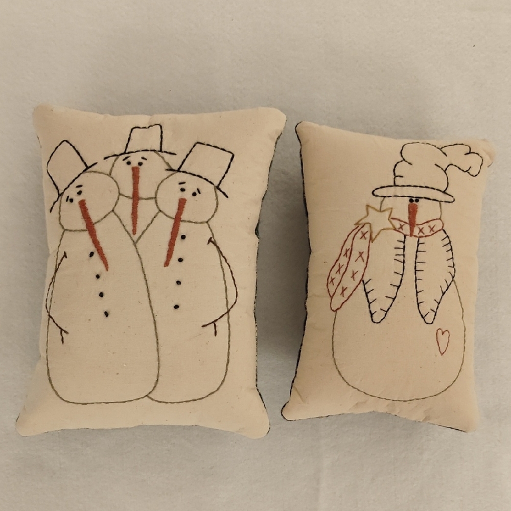Snowman Holiday Pillows - Cream